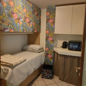 Bed & Breakfast Sotto Sotto, Viareggio